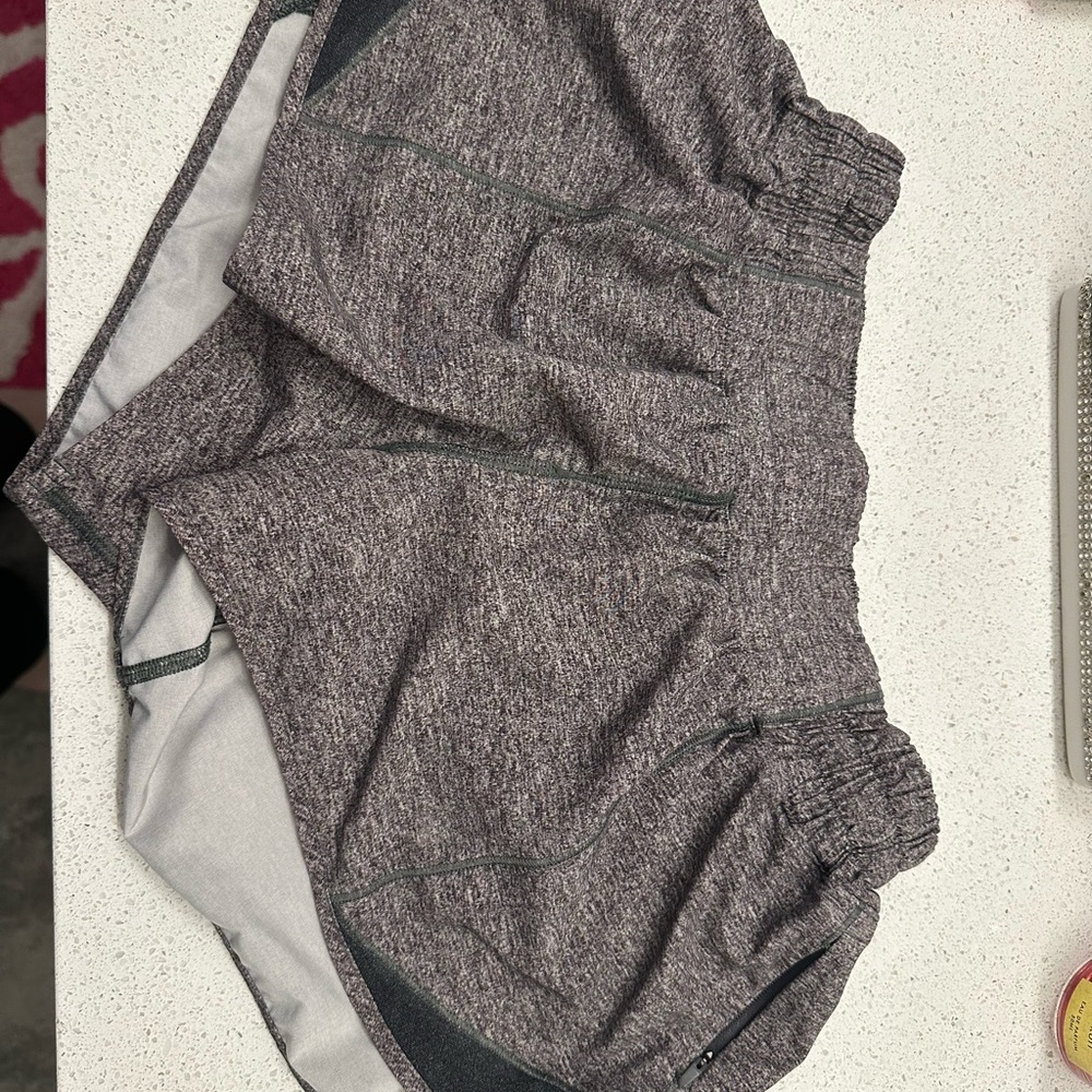 Grey hotty hot 2.5” shorts